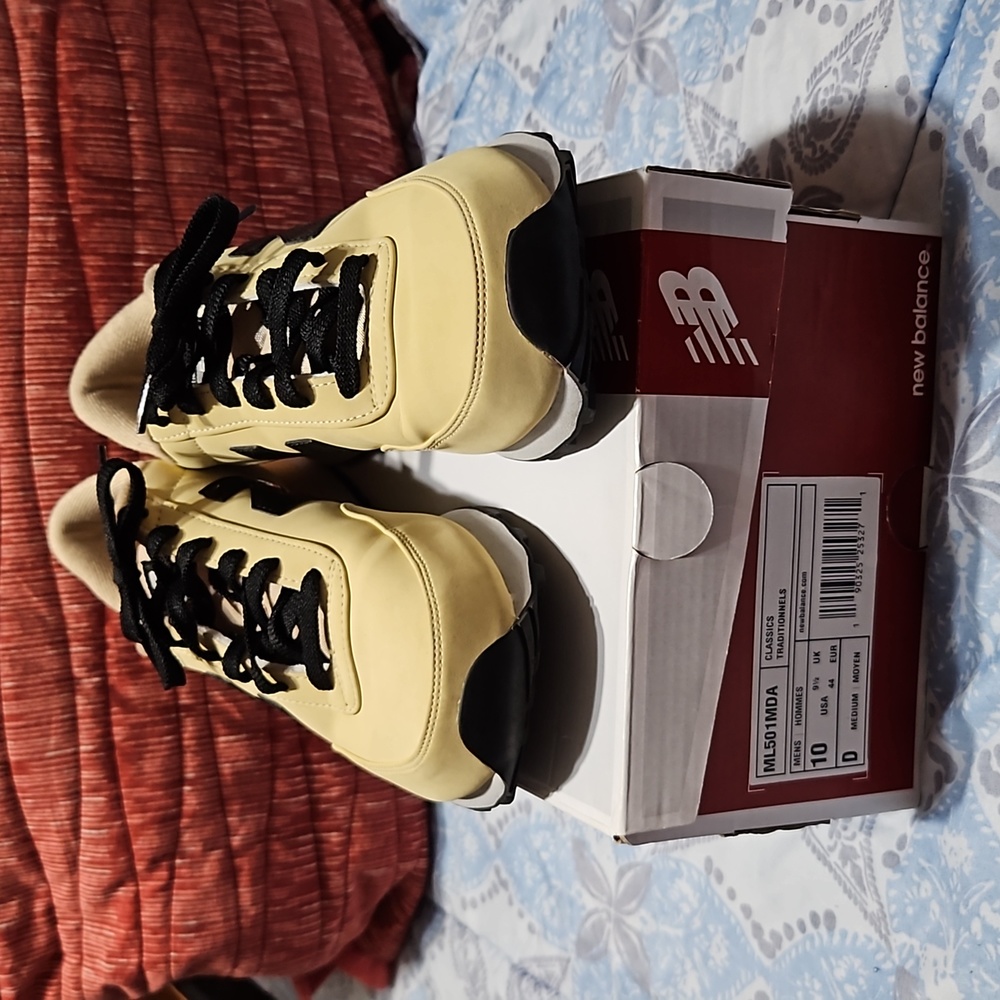 New Balance sz.10 Men's LikeNew! Style ML501MDA Light Khaki,black,white - Picture 8 of 9